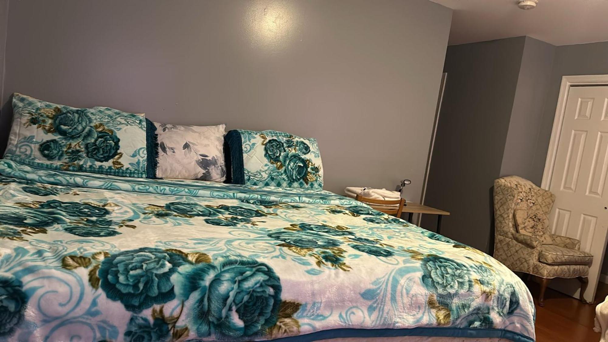 Divine Villa Guest House 65 Sherman 6Mins To Airport And 4Mins To Penn Station 뉴어크 외부 사진